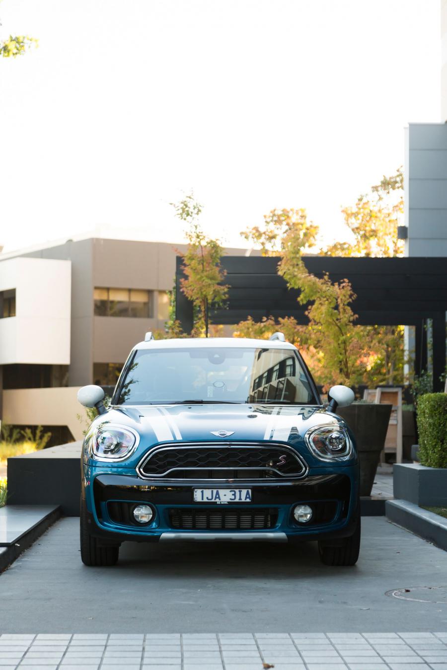  Mini Cooper SD Countryman ALL4 2017 года  (AU) (фото 2 из 3)